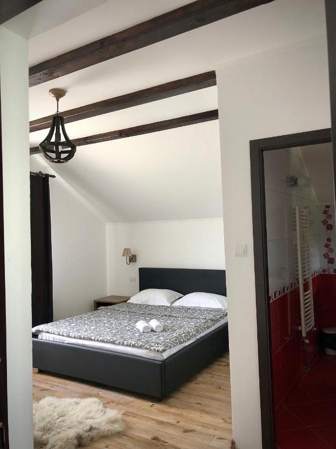 Casa Paunescu Milostea Eksteriør billede